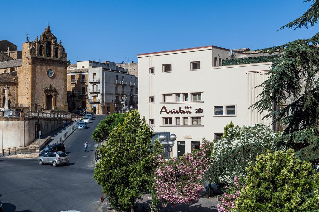 Ariston Suite بياتْسا أرمارِنا المظهر الخارجي الصورة