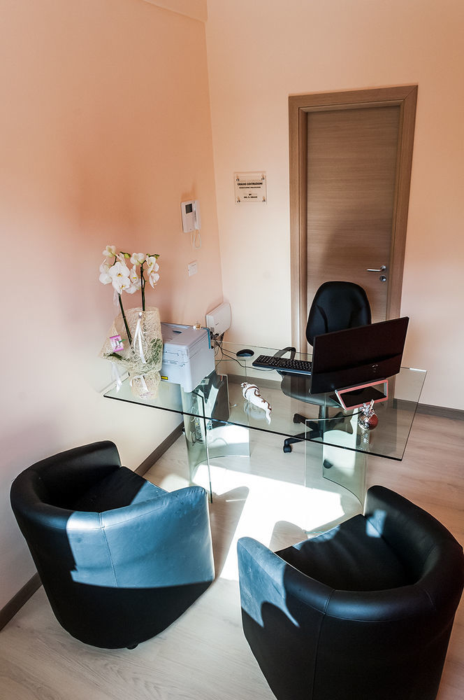 Ariston Suite بياتْسا أرمارِنا المظهر الخارجي الصورة