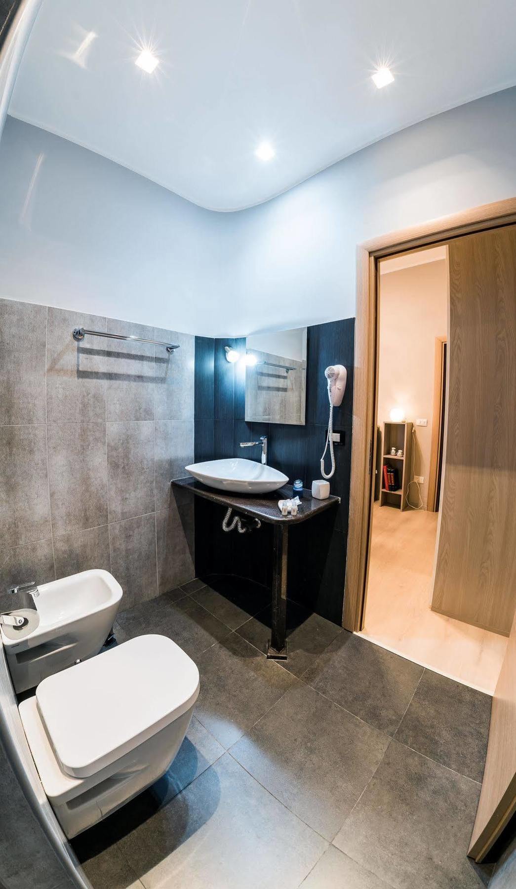 Ariston Suite بياتْسا أرمارِنا المظهر الخارجي الصورة