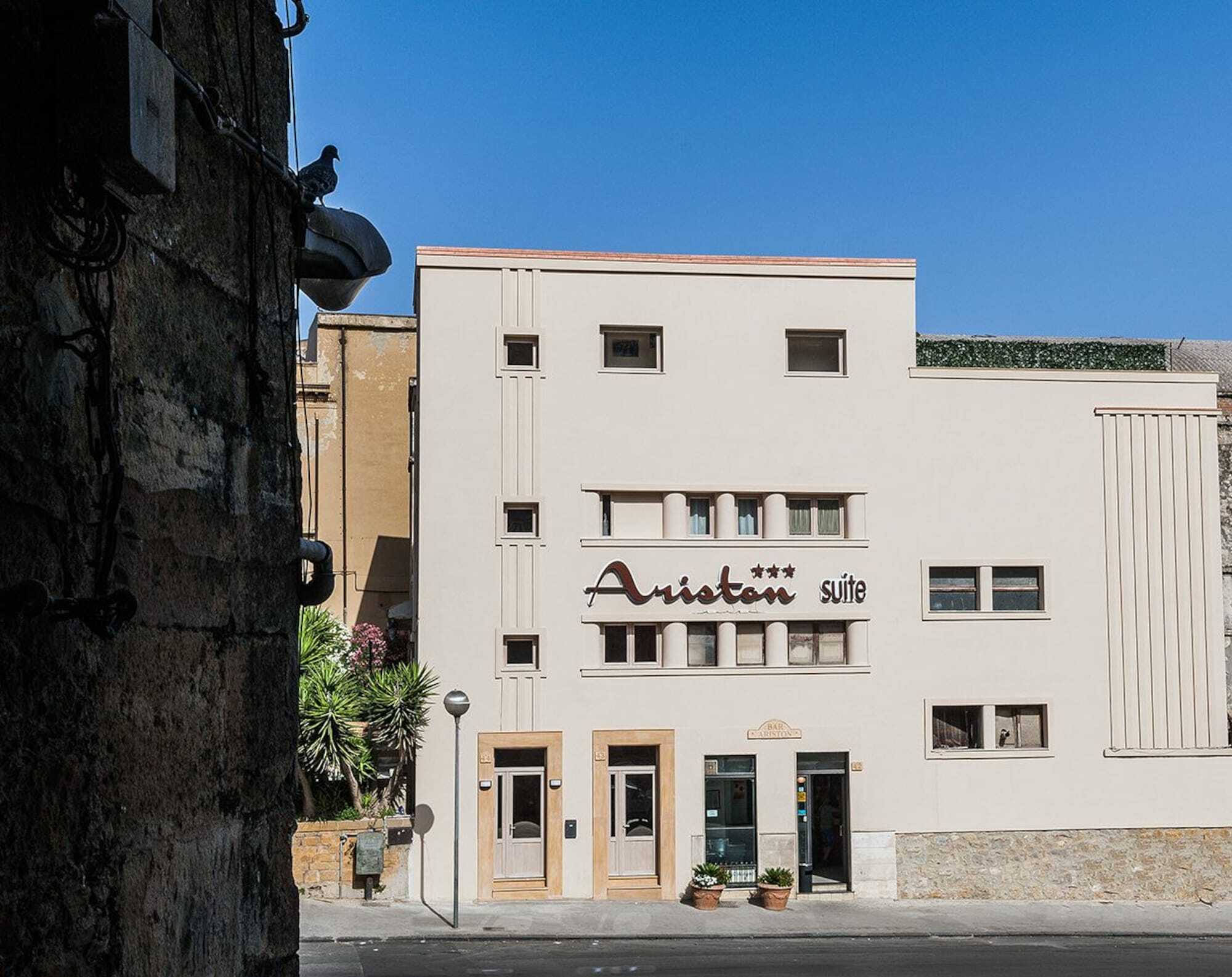 Ariston Suite بياتْسا أرمارِنا المظهر الخارجي الصورة